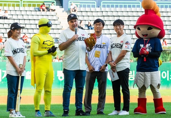 카허 카젬, 스포츠마케팅 통해 쉐보레 콜로라도 알리기 적극