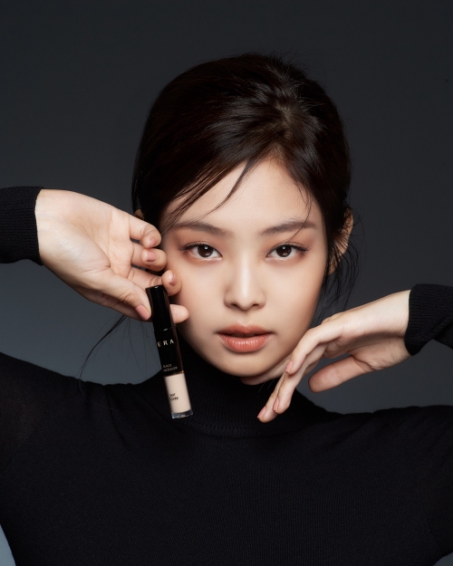 아모레퍼시픽 헤라, '블랙 컨실러' 2종 출시