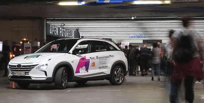 ‘아르스 일렉트로니카 페스티벌’ 공식차량으로 제공된 수소전기차 넥쏘. (사진=현대차)