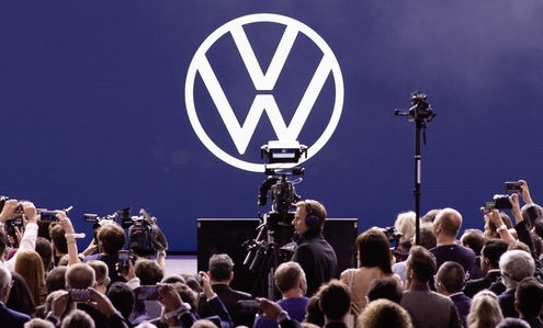 폭스바겐, 평면형태 새 브랜드CI 공개