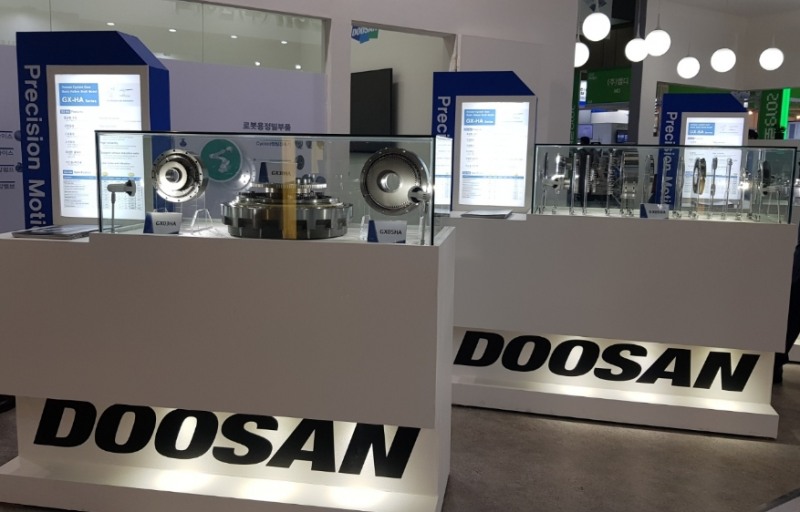 △두산 모트롤BG 부스 속 자체 기술 개발 로봇용 사이클로이드 정밀감속기 GX 시리즈의 모습/사진=오승혁 기자