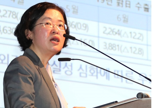 조성욱 공정위원장 "경영승계 위한 일감몰아주기 엄중 단속...자산 5조 이하 기업도 주시할 것"