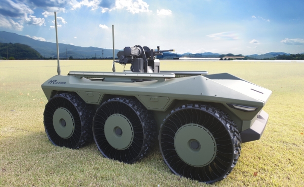 △ 현대로템의 다목적 무인차량 ‘HR-셰르파’. /사진=KT