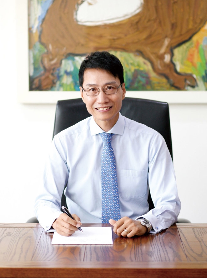 △이창희 하나자산신탁 사장 •1986년 3월  서울은행 입행•1993년 12월 서울은행 투자신탁부•1996년 7월  서울은행 L.A. 지점•2002년 12월 하나은행 전략기획부 차장•2006년 5월하나은행 부동산금융팀 팀장•2008년 1월하나은행 임원부속실장•2009년 11월 하나은행 기업영업그룹소속 본부장•2010년 3월 (주)하나자산신탁 부사장•2013년 3월 (주)하나자산신탁 사장