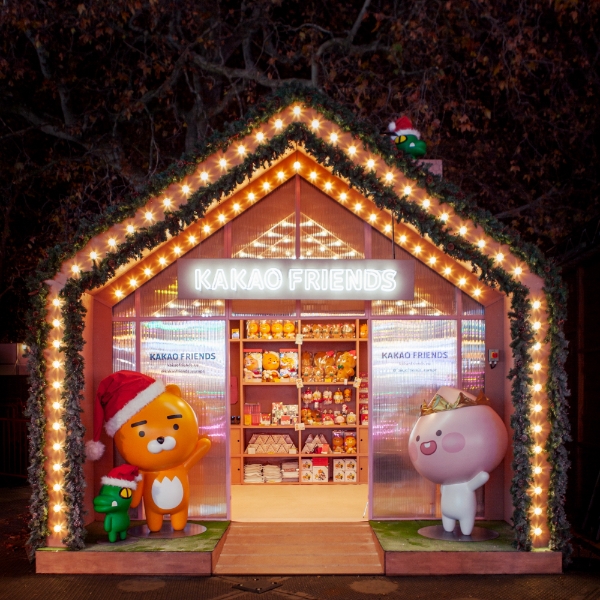 △영국 런던 카카오프렌즈 팝업스토어의 모습/사진=카카오프렌즈