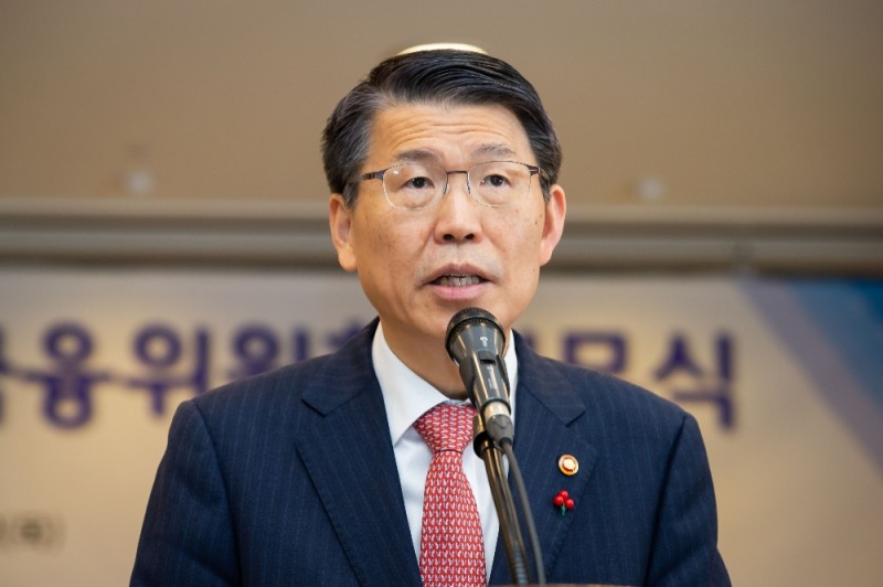 2일 정부서울청사 대회의실에서 열린 '2020년 금융위원회 시무식'에서 은성수 금융위원장. / 사진= 금융위원회(2020.01.02)