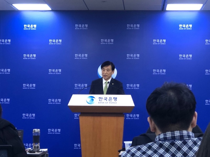 이주열 “국내경제, 지표 반등·미중 협상 등 고려 시 작년보다 나아질 것”