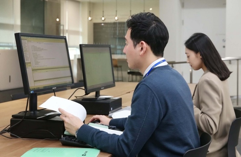 대구은행은 작년 11월부터 사내 어디서든 개인PC에 접속해 사용할 수 있는 VDI를 통한 자율좌석제도를 시행하고 있다. /사진=대구은행