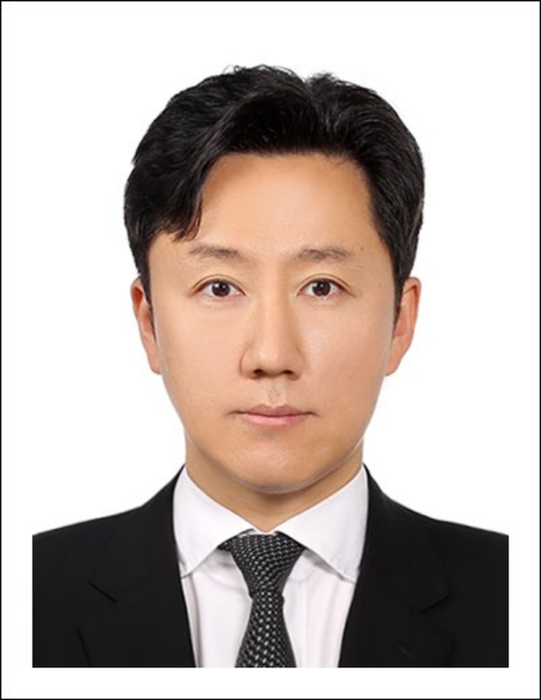 인슈어테크 기업 보맵이 최고재무책임자(CFO) 및 최고전략책임자(CSO)로 글로벌 컨설팅 기업 베인앤드컴퍼니 전 상무 배승호 부대표(사진)를 영입했다고 10일 밝혔다. / 사진 = 보맵