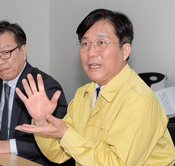 삼성·현대차·SK·두산 등 기업 "중국 조기가동 외교적 해결 필요" 성윤모 "中 협의강화"