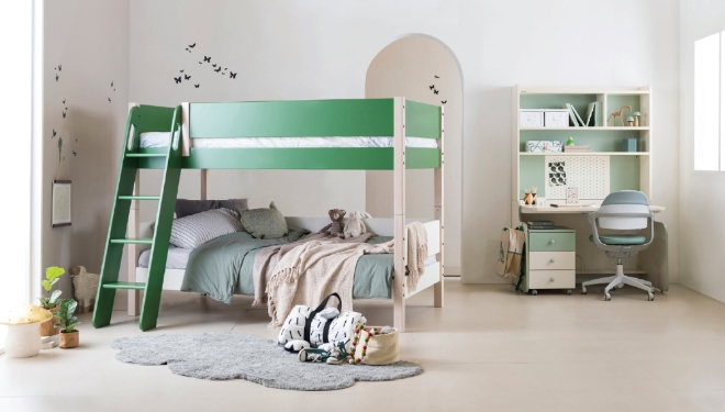 현대리바트가 신학기 아동·학생가구 매출 호조에 함박웃음을 짓고 있다. /사진=현대백화점그룹.