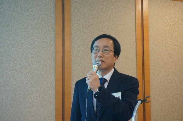 ▲이종덕 서울바이오시스 대표가 17일 서울 여의도에서 개최된 기업공개 간담회에서 발표하고 있다./ 사진=서울바이오시스