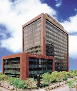 KB국민은행, 코로나19 금융지원 위한 ‘심사 신속지원반’ 및 ‘현장지원반’ 신설