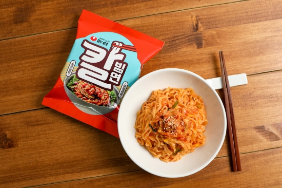 농심, ‘칼빔면’ 출시…국내 최초 칼국수 면발 비빔면