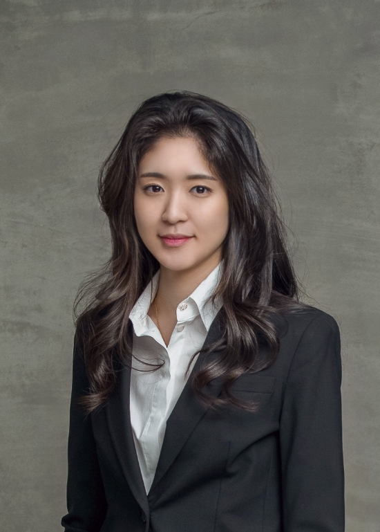 아모레퍼시픽 서경배 회장의 장녀 서민정씨. / 사진 = 아모레퍼시픽