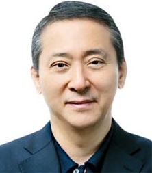 기업인 화훼농가 살리기 운동 확산…권영수 LG 부회장, LG의인상 수상자에 꽃 선물