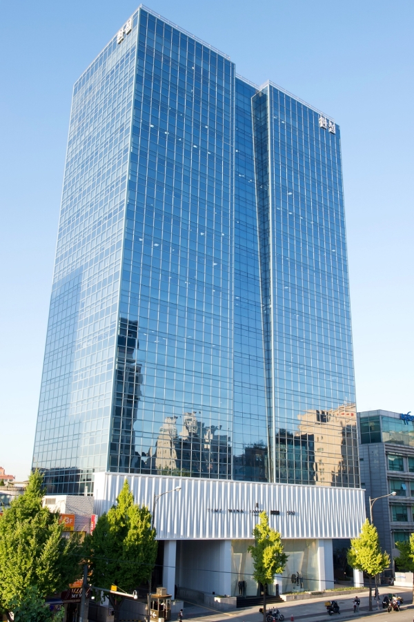 한섬 사옥. 사진=현대백화점그룹.