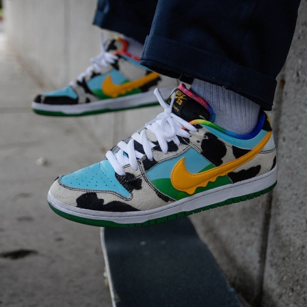 벤앤제리스는 나이키와 손잡고 나이키 SB 덩크 ‘청키덩키’를 내놨다.