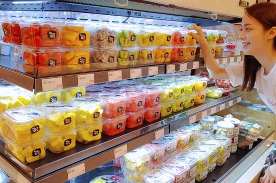 롯데백화점 한끼밥상 과일 소포장 상품 / 사진 = 롯데쇼핑