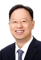 최영 나이스그룹 부회장./사진=나이스그룹