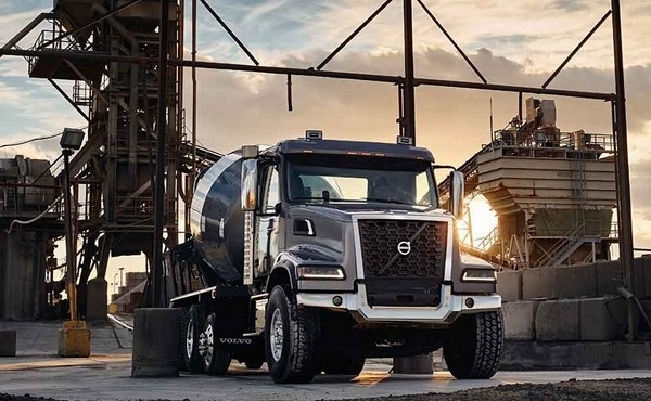 북미 시장 겨냥한 신형 볼보 VHD 시리즈. 제공=엘리슨 트랜스미션.