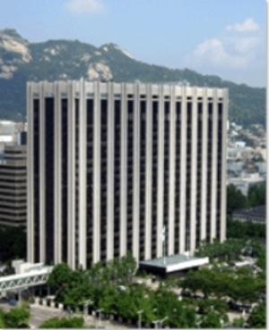 정부서울청사 본관 / 사진출처= 행정안전부 정부청사관리본부