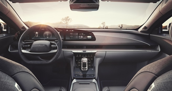 루시드 에어 내부. 사진=루시드 모터스.