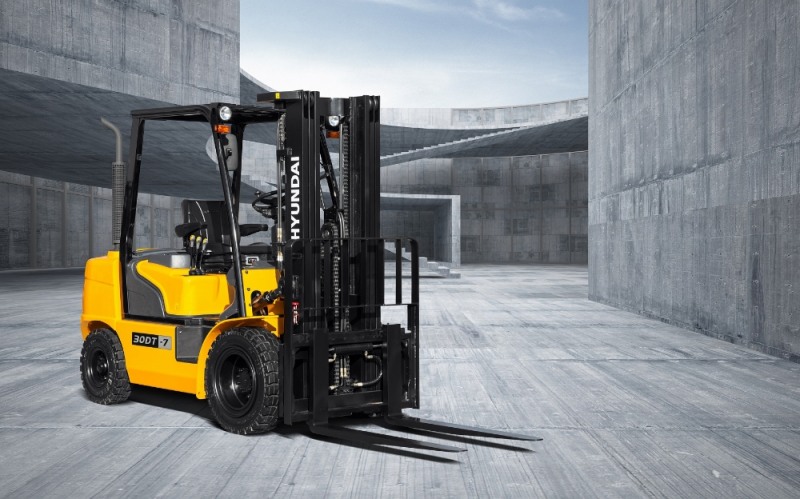 현대건설기계가 알제리에서 수주한 3톤급 디젤엔진 지게차/사진=현대건설기계