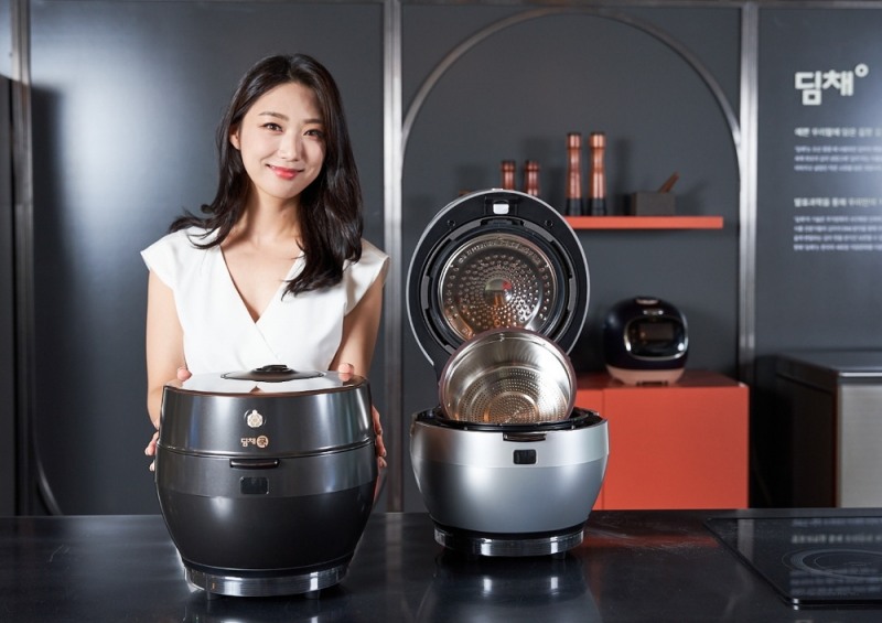 위니아딤채가 IH압력밥솥 ‘딤채쿡 당질저감 50’ 10인용을 출시했다고 밝혔다./사진=위니아딤채