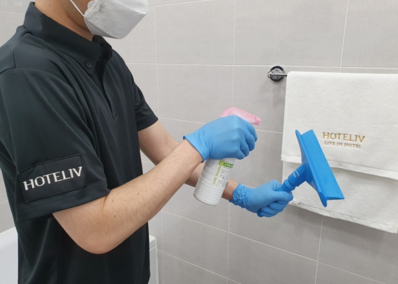 욕실,주방 청소 전문 '호텔리브' 서비스 / 사진=직방