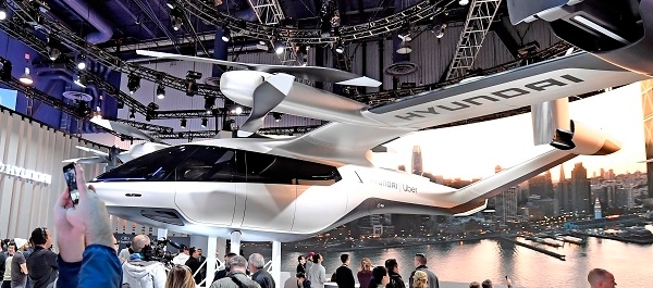 현대차와 우버가 CES2020에서 공개한 개인비행체 콘셉트.