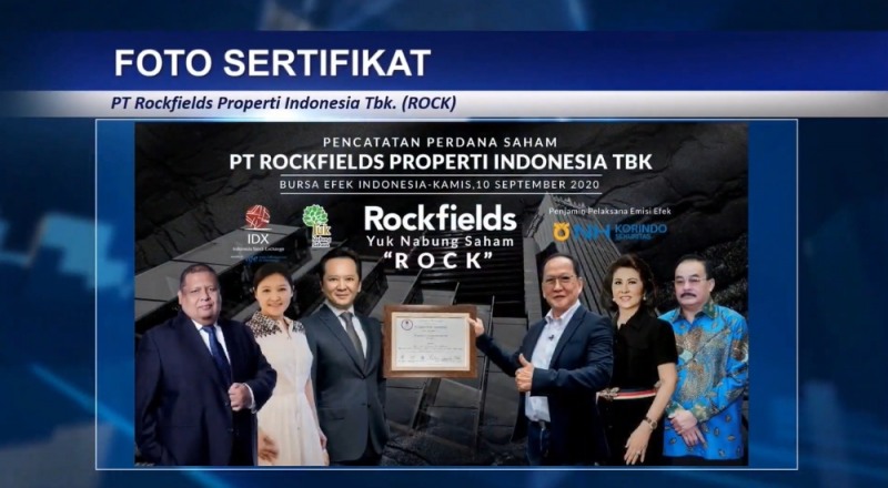 2020년 9월 14일 NH투자증권 인도네시아 현지법인이 대표주관한 록필드 프로퍼티의 상장 기념식에서 록필드 포 뿌르노모 대표이사(오른쪽 세번째)를 비롯한 관계자들이 기념 사진촬영을 하고 있다. / 사진= NH투자증권(2020.10.16)