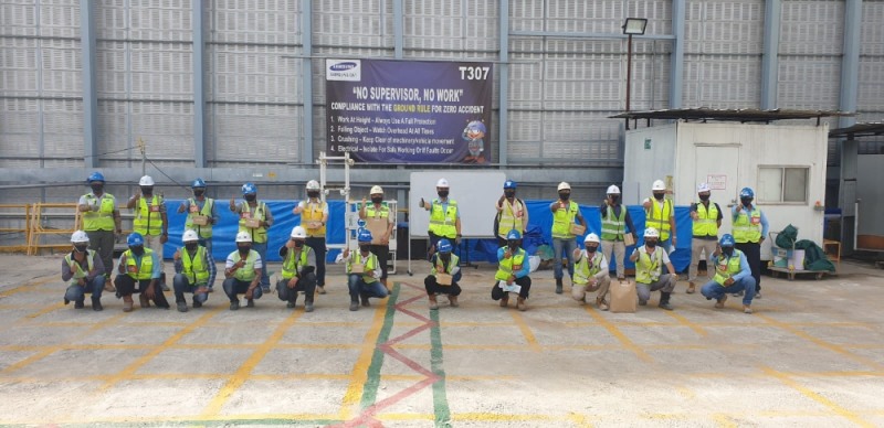 T307 현장 단체사진 / 사진=삼성물산