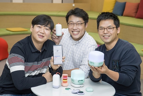 사람과 사람을 연결하는 IoT 기기와 플랫폼을 개발하는 '바이브존(VibeZone)'.