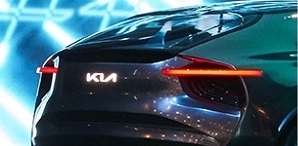 기아차 전기차 콘셉트카 '이매진 바이 기아'에 넣은 브랜드 로고 디자인.