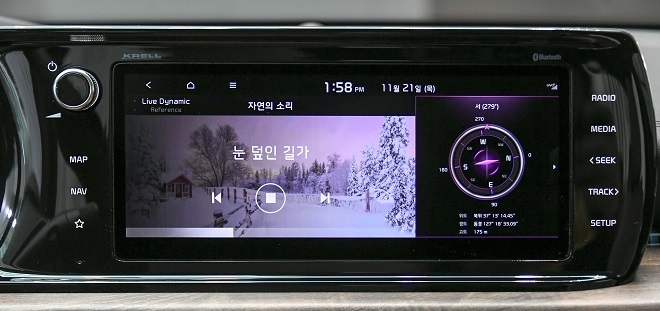 K5 인포테인먼트 디스플레이. 출처=기아차.