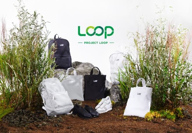 롯데케미칼은 국내 친환경 제품 제조업체인 LAR과 플라스틱 자원선순환 문화 인식 개선과 재생 플라스틱 순환경제를 위한 프로젝트인 'Project LOOP' 일환으로 제품을 제작했다. 사진=롯데케미칼.