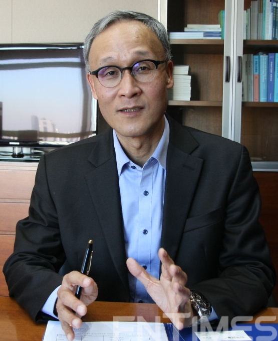 나석진 금융투자협회 금융투자교육원장은 2021년 신년 인터뷰에서 "투자자 스스로 금융투자 역량을 갖추도록 돕는 게 투자자보호"라고 말했다. / 사진= 한국금융신문