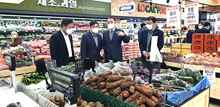 농협 경기검사국, 설 명절 하나로마트 식품안전 특별점검