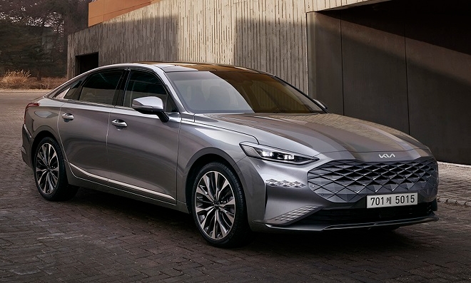 기아 K8.