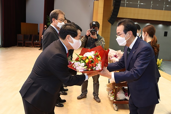 농협중앙회 3월 정례조회 경기 성남농협 범농협 사회공헌상 수상