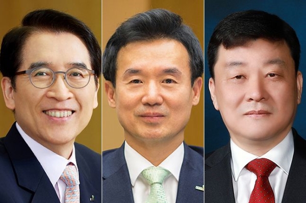 ▲왼쪽부터 신창재 회장, 윤열현 사장, 편정범 사장./사진제공=교보생명