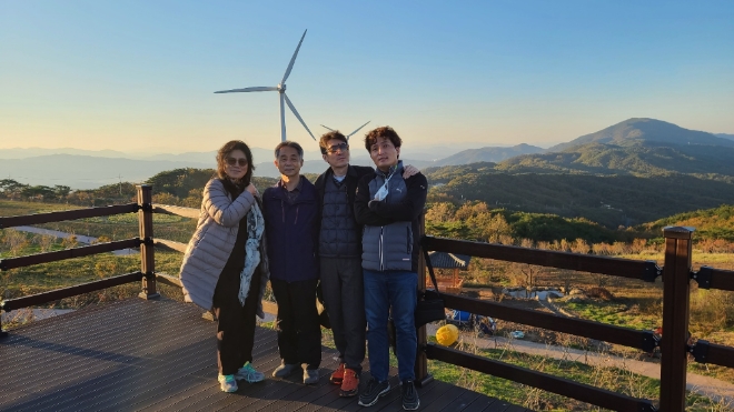 기아 초록여행은 ’인생샷 여행‘을 주제로 여행을 떠날 장애인 가정을 위해 이벤트 모집을 시작한다. 사진=기아초록여행.