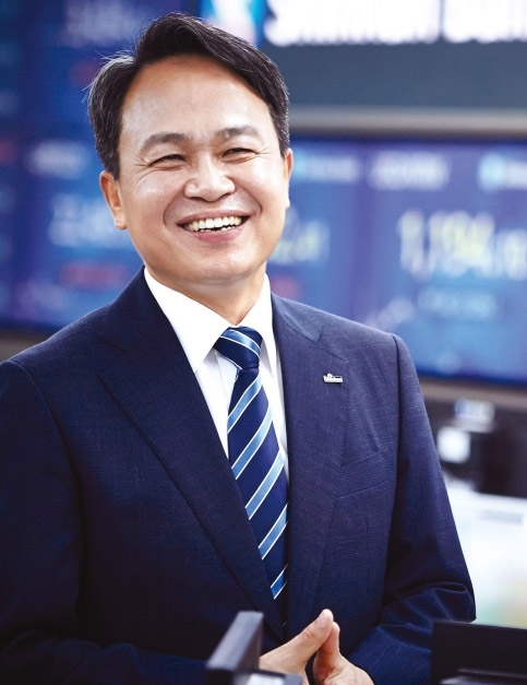 진옥동 신한은행장./사진=신한은행