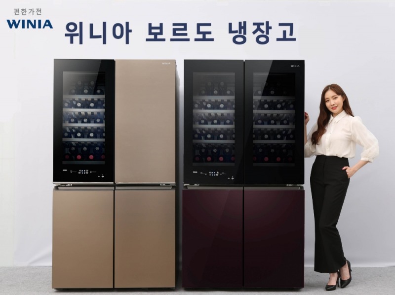 위니아딤채가 와인셀러 탑재한 ‘위니아 보르도 냉장고’를 출시했다. 사진=위니아딤채