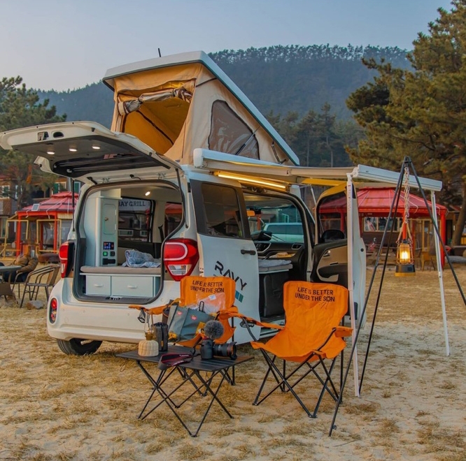 홈플러스가 캠핑카 무료 대여 이벤트를 실시한다고 3일 밝혔다./사진제공=홈플러스