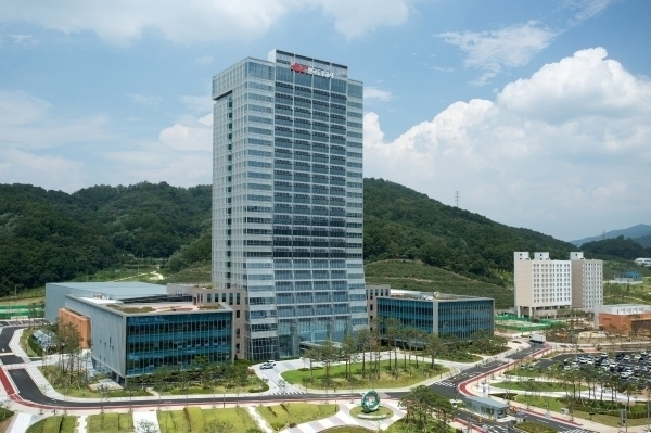 한국도로공사 김천 본사 사옥 전경. /사진제공=한국도로공사