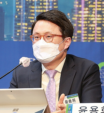 ▲사진: 윤용희 법무법인 율촌 ESG 전담 변호사