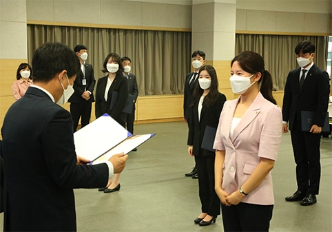 농협은행 인천영업본부, 고용한파 속 지역인재 13명 채용