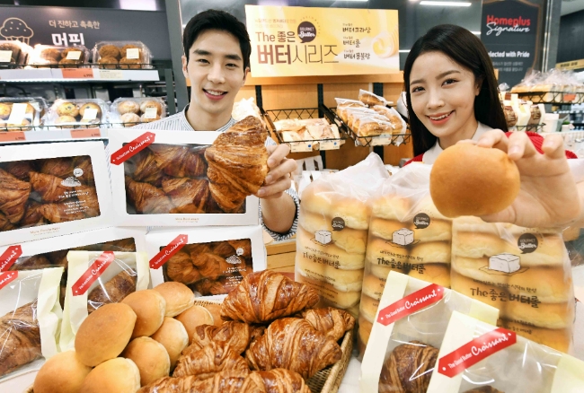 홈플러스가 프리미엄 앵커 버터로 만든 'The좋은버터크라상'과 'The좋은버터롤'을 출시했다고 21일 밝혔다./사진출처=홈플러스
